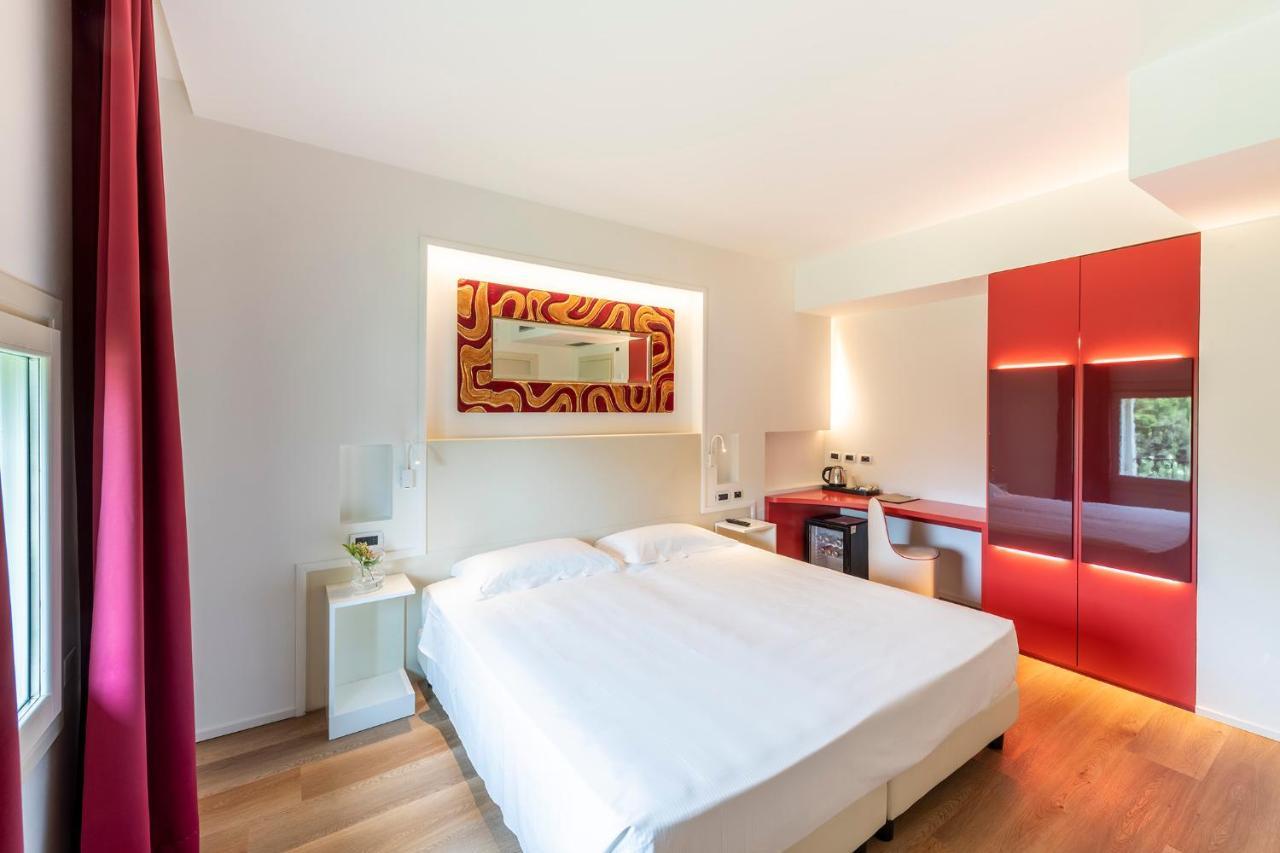 Hotel Villa I Pini Malo  Kültér fotó