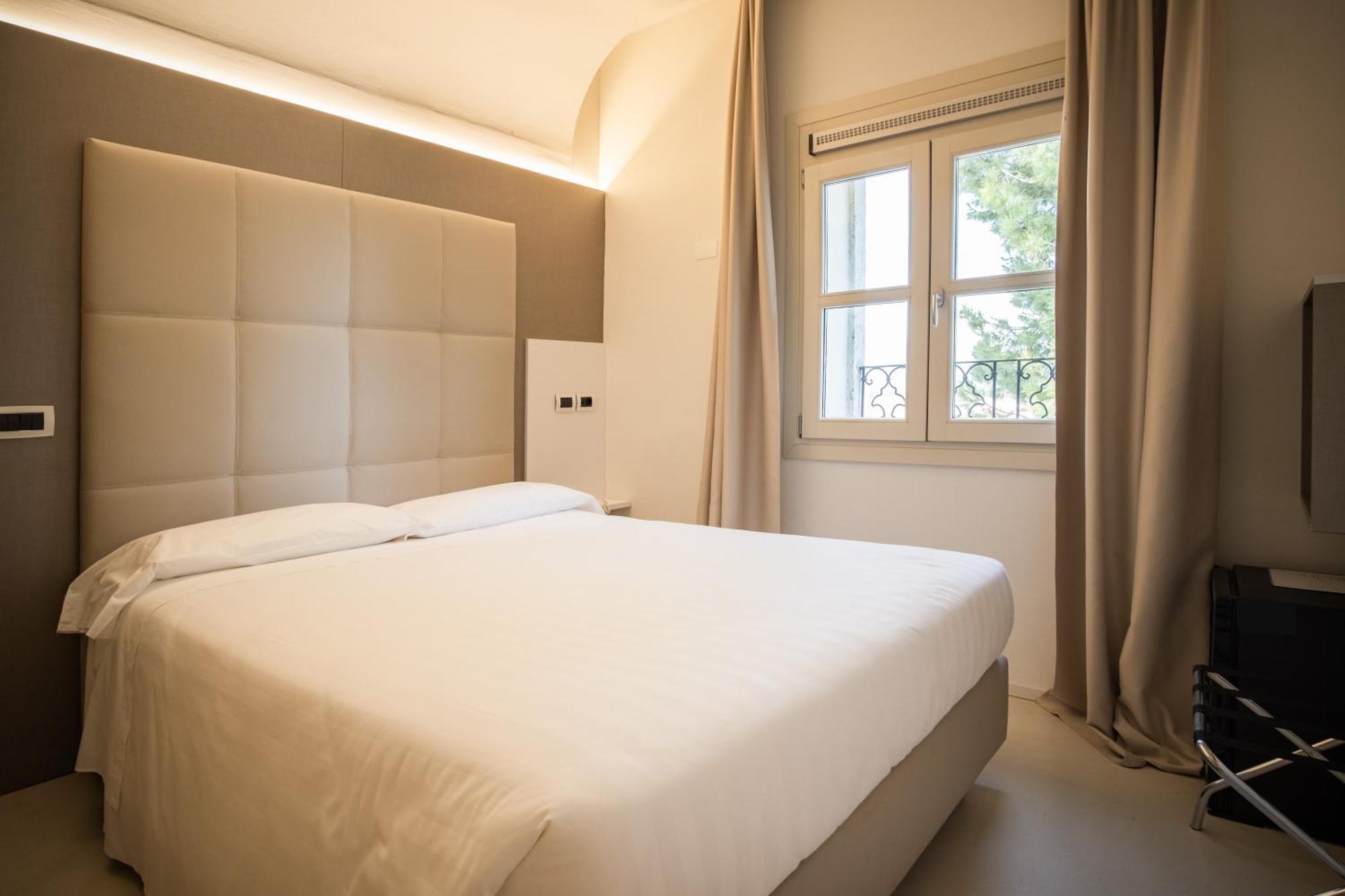 Hotel Villa I Pini Malo  Kültér fotó